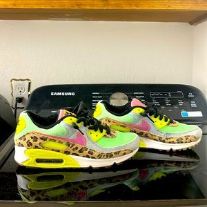 Limited edition, air max